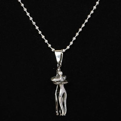 Silver Hug Chain Pendant